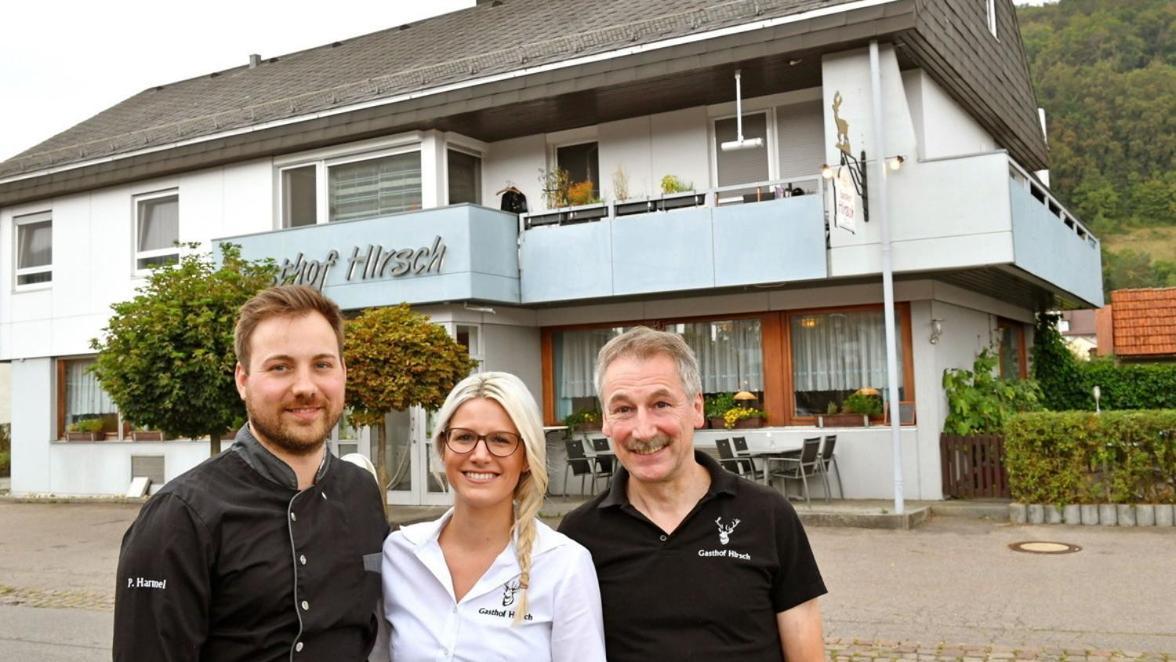 Hotel Restaurant Hirsch Schmiechen Buitenkant foto